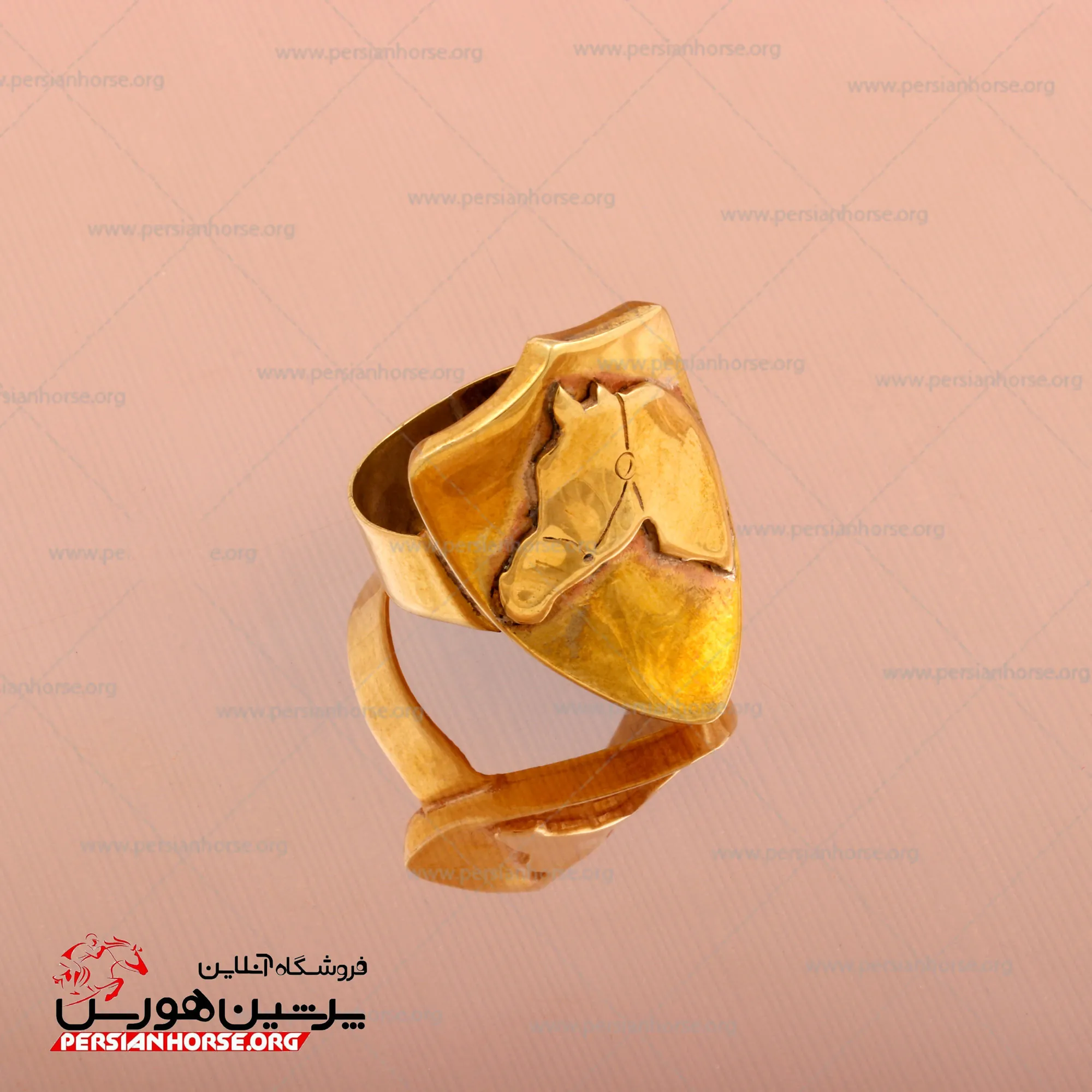 انگشتر سر اسب